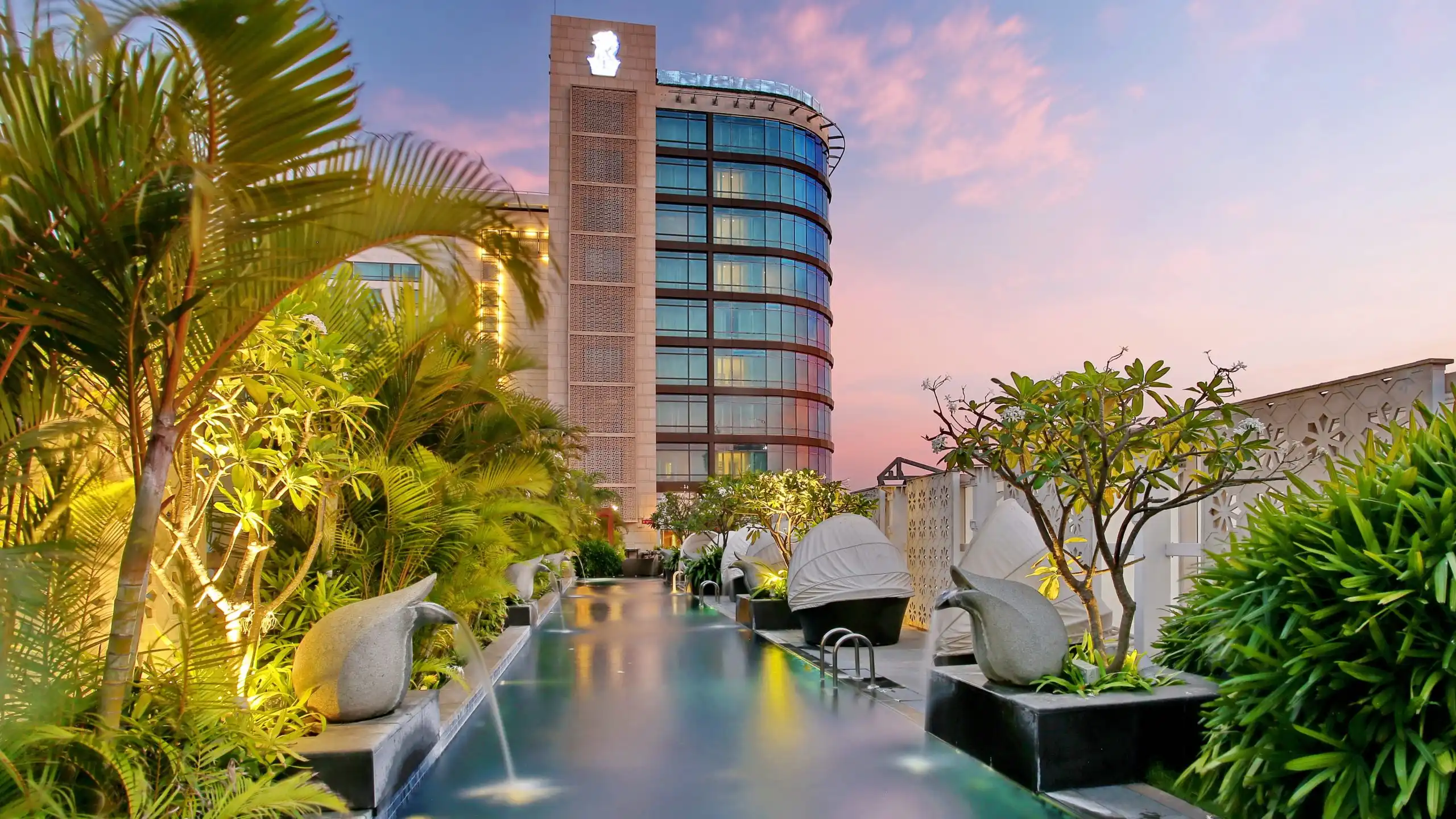 Pillar-less ballroom setup at The Ritz-Carlton, Bangalore for a wedding